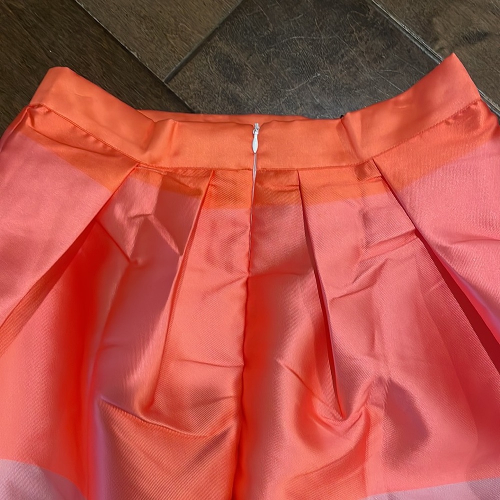 Chicwish - Picture 3 of 5